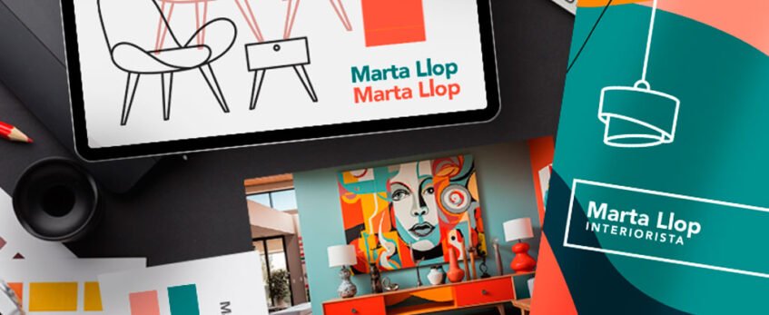 Procés de disseny de logotip professional per interiorista - esbossos, paleta de colors i aplicació en targetes i carpetes corporatives. Realitzat a SuperPrinting.cat
